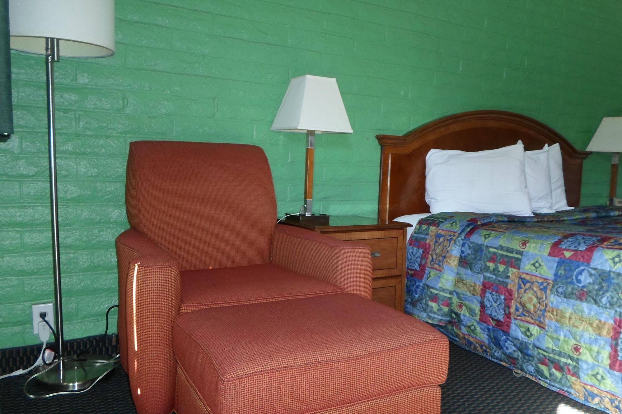Hitching Post Studios Inn Santa Cruz Esterno foto