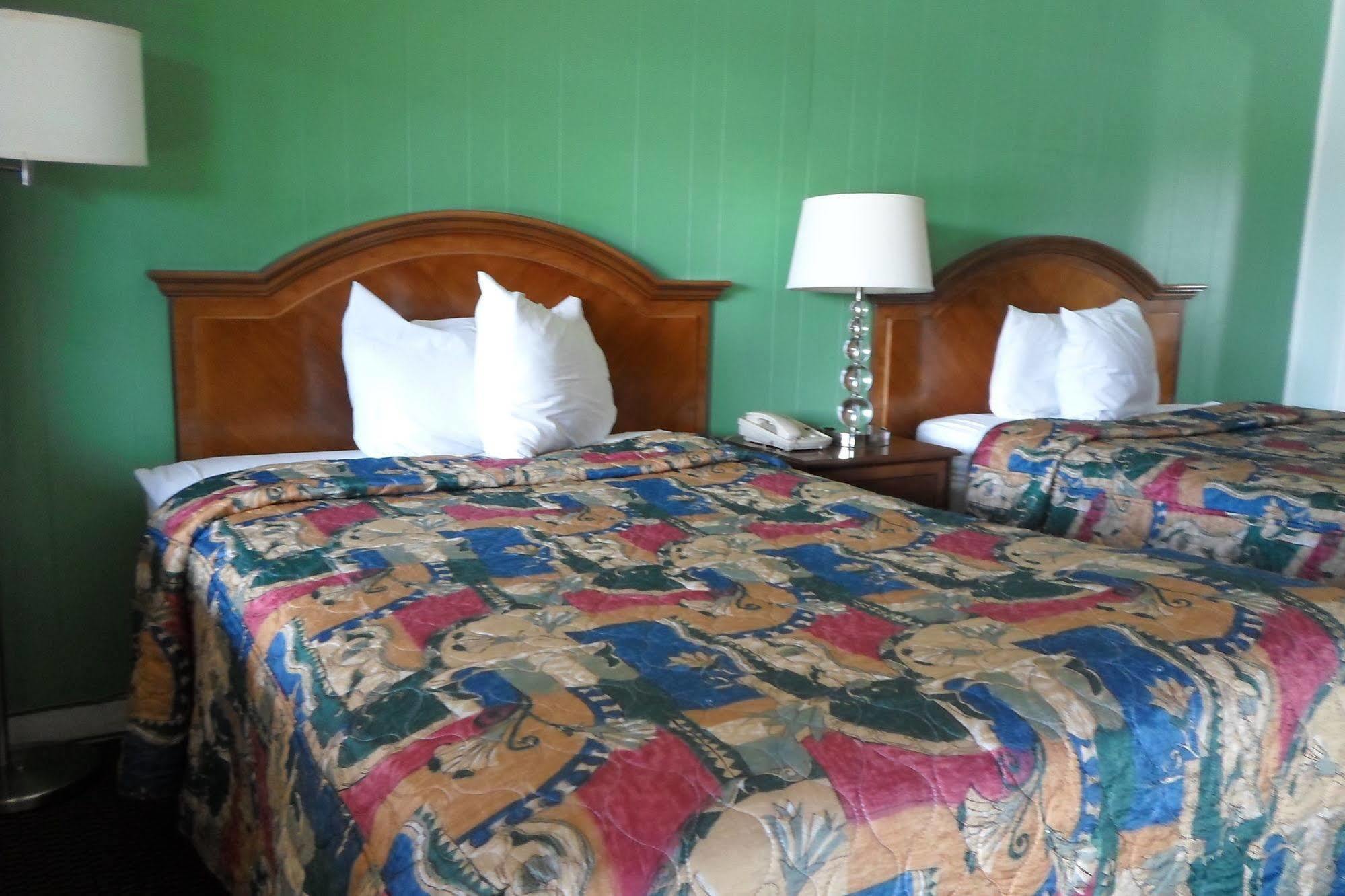 Hitching Post Studios Inn Santa Cruz Esterno foto