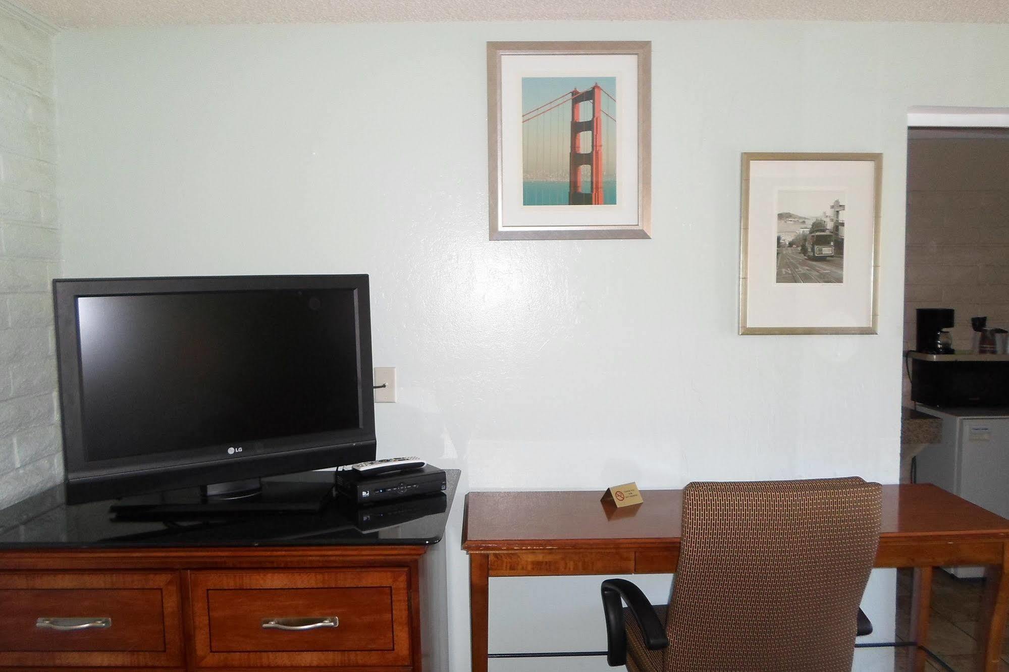 Hitching Post Studios Inn Santa Cruz Esterno foto